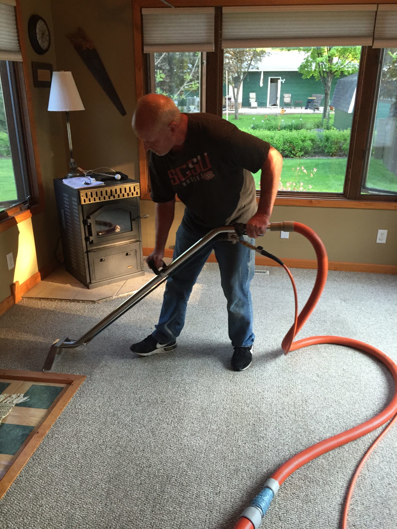 Carpet Cleaning in Hutchinson MN by TidyTightwads